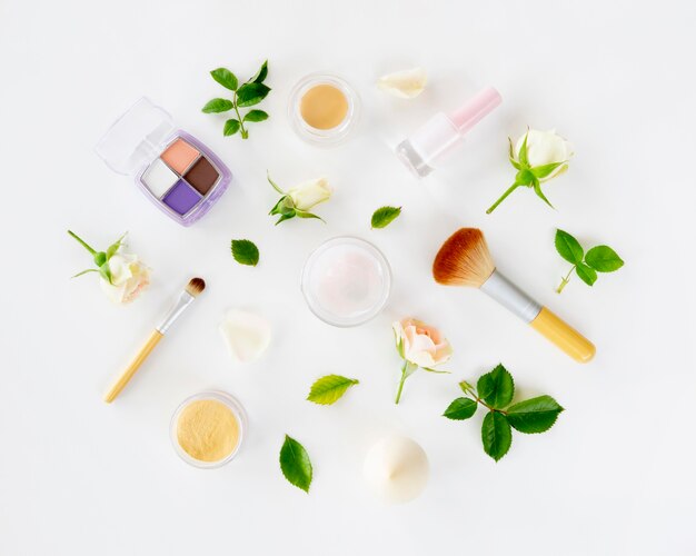 Jak kosmetyki naturalne mogą poprawić Twoje samopoczucie i zdrowie skóry?