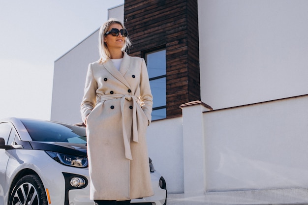 Auto jako wyraz stylu: Jak harmonijnie połączyć design pojazdu z modą